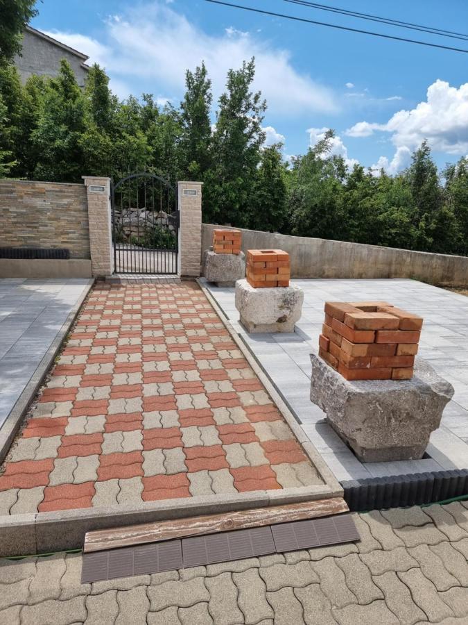 Apartments Katarina Шмрика Экстерьер фото