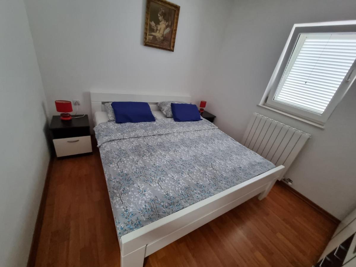 Apartments Katarina Шмрика Экстерьер фото
