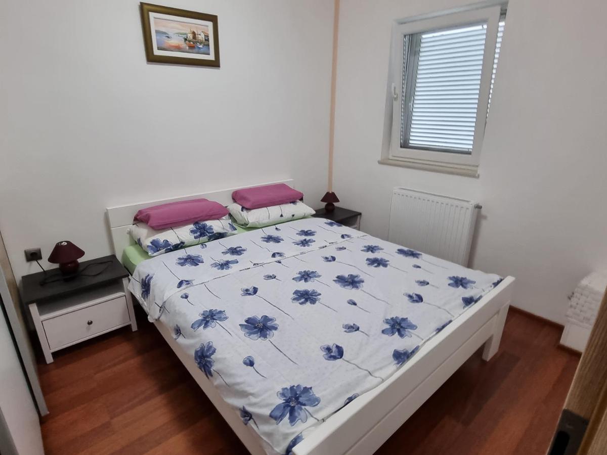 Apartments Katarina Шмрика Экстерьер фото