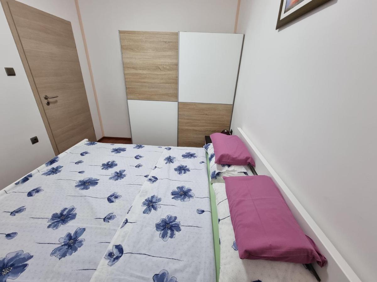 Apartments Katarina Шмрика Экстерьер фото